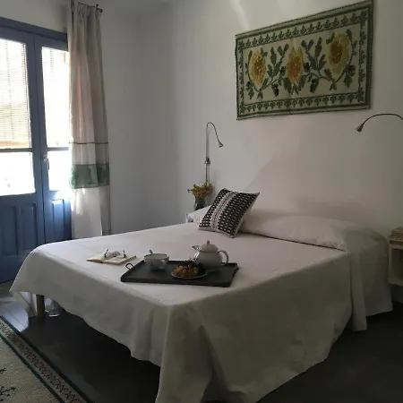 Couette-café Francisca 3*